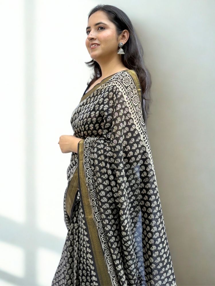 Midnight Charm – Black Maheshwari Silk Cotton Saree with Bagru Print